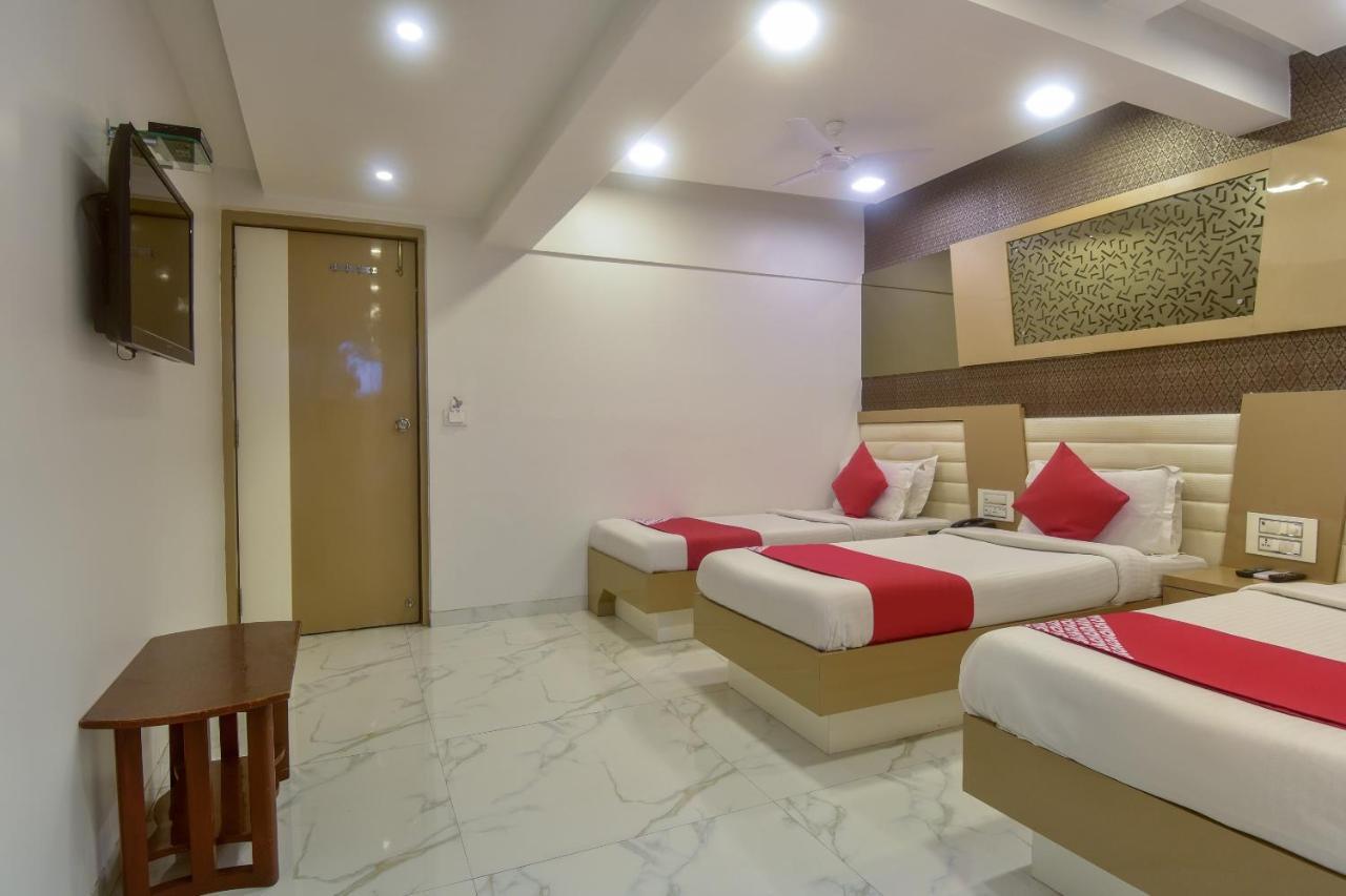 Oyo 28893 Hotel Gulf Mumbai Luaran gambar