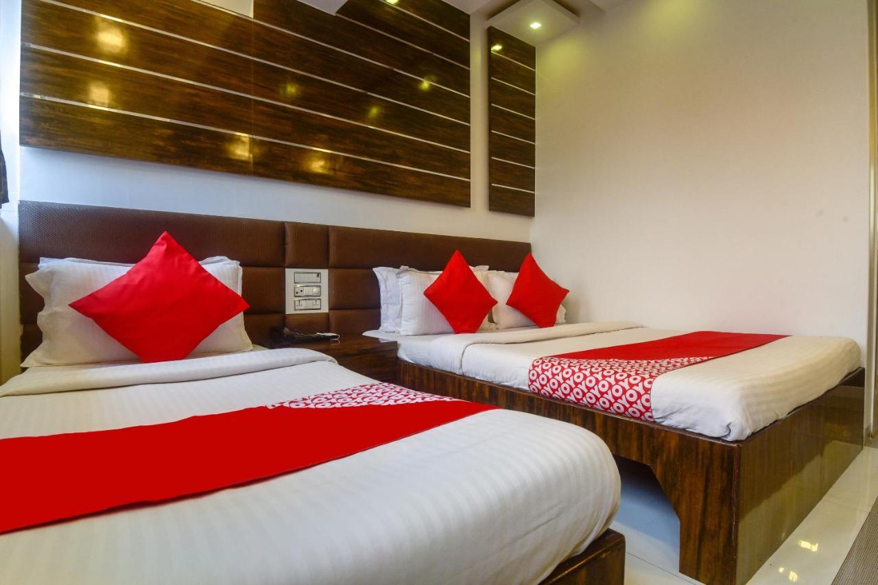Oyo 28893 Hotel Gulf Mumbai Luaran gambar