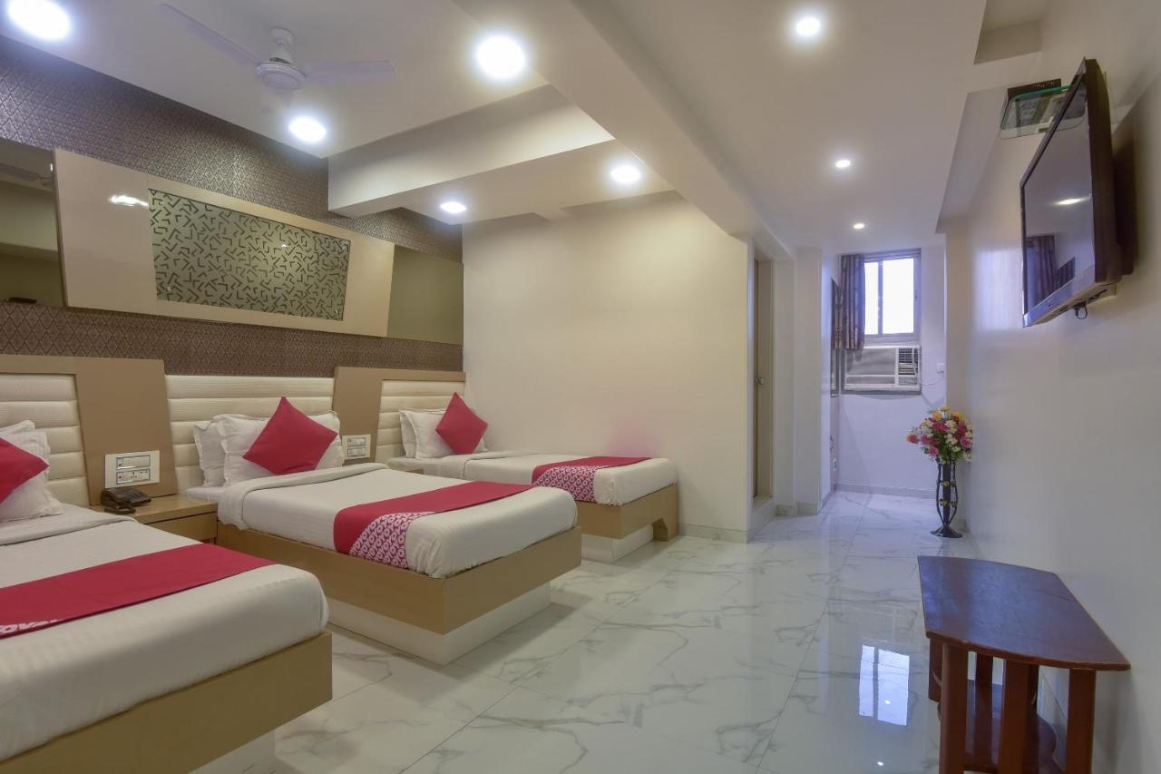 Oyo 28893 Hotel Gulf Mumbai Luaran gambar