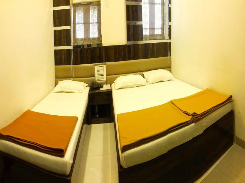 Oyo 28893 Hotel Gulf Mumbai Luaran gambar